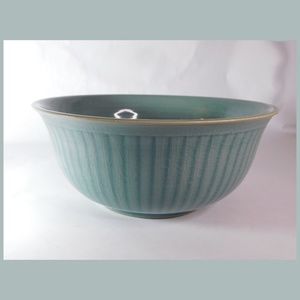 Vintage Collectible Asian CELADON PORCELAIN BOWL  9” Round KOREAN - SIGNED